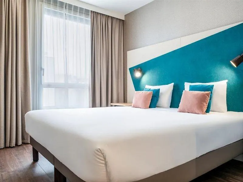 Aparthotel Adagio London Stratford 4*,